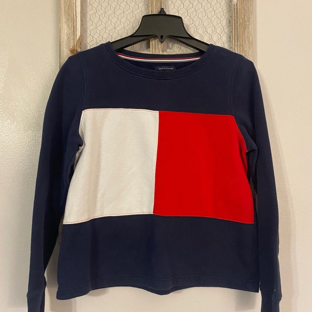 Tommy Hilfiger Navy Sweatshirt with Red and White Accents